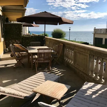 Fronte Mare Apartment