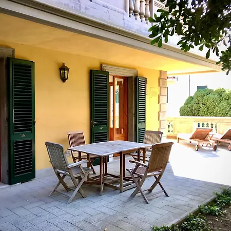 Apartment Fronte Mare