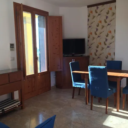 Fronte Mare Apartment Castiglioncello