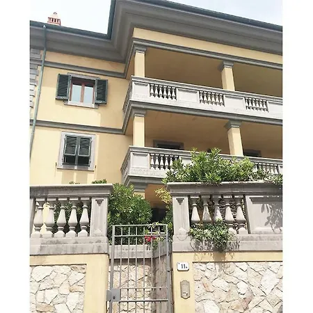Apartment Fronte Mare