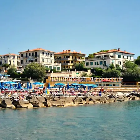 Appartement Fronte Mare Castiglioncello